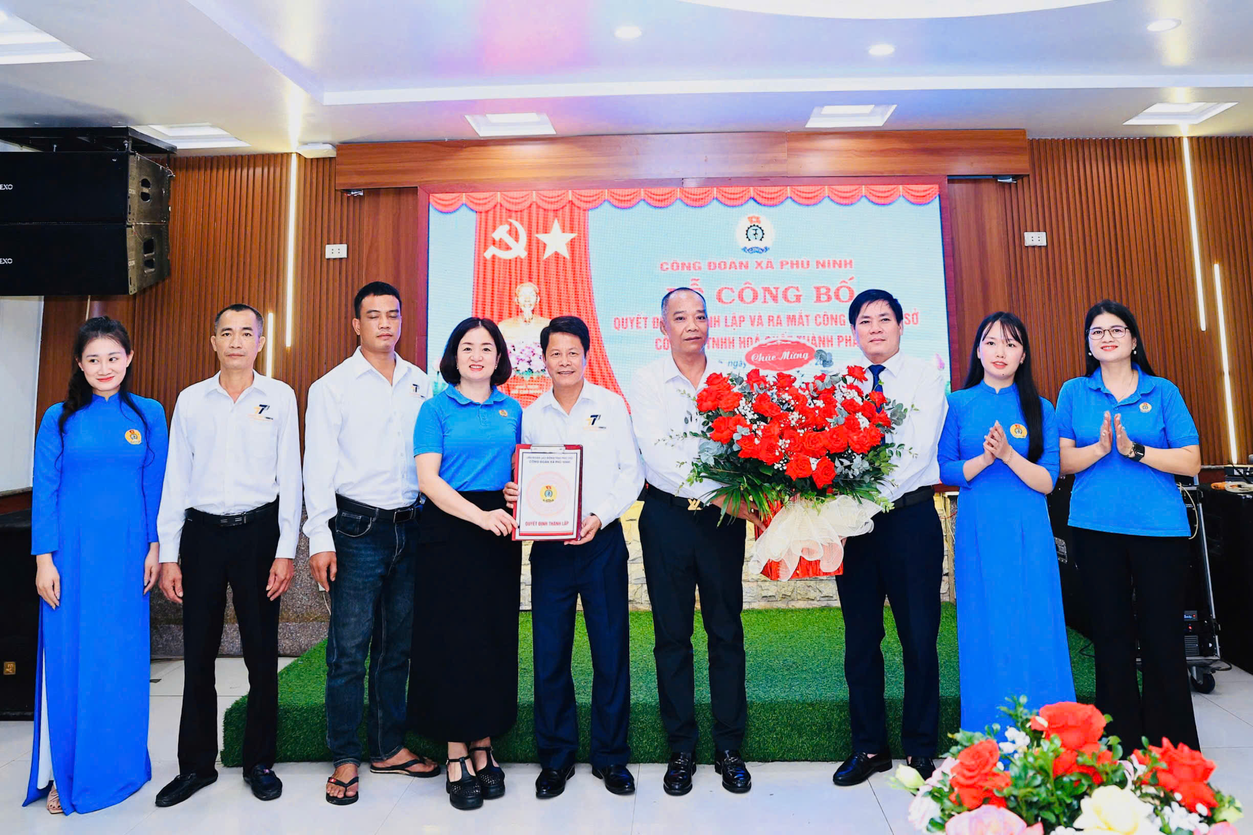 CÔNG ĐOÀN XÃ PHÙ NINH TỔ CHỨC LỄ CÔNG BỐ QUYẾT ĐỊNH THÀNH LẬP VÀ RA MẮT CĐCS CÔNG TY TNHH HÓA CHẤT THÀNH PHÁT 