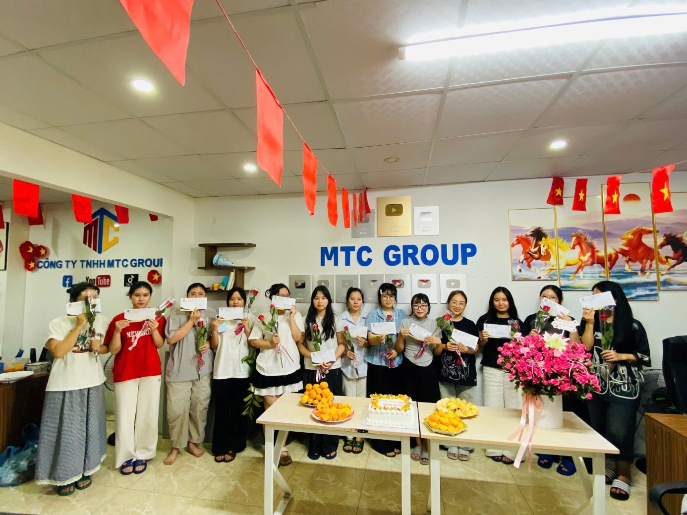 Công đoàn phường Việt Trì hưởng ứng các hoạt động  chào mừng ngày Phụ nữ Việt Nam 20/10