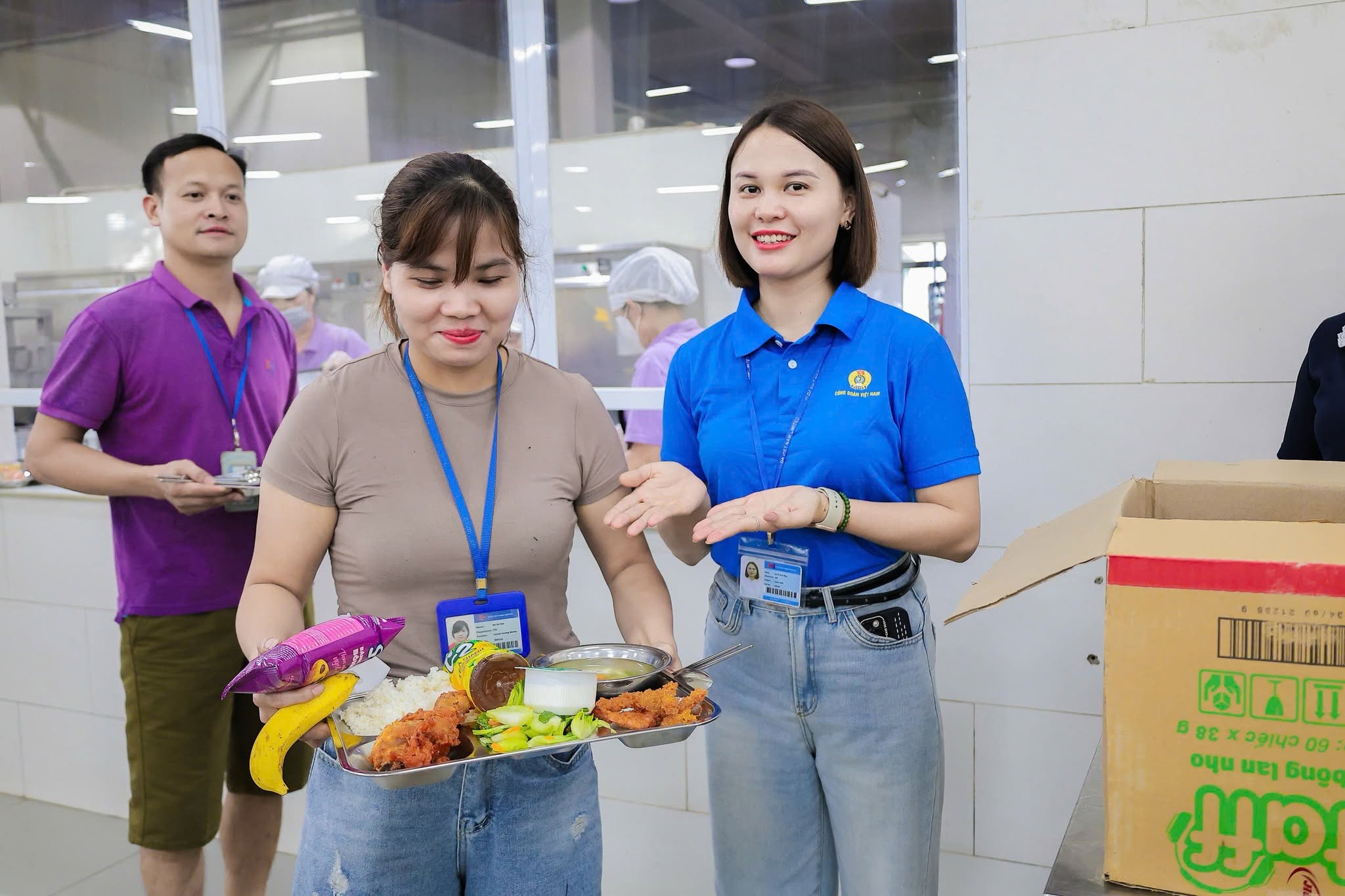 Cẩm Khê: Công đoàn Công ty TNHH YI Da Việt Nam tổ chức “Bữa cơm Công đoàn” cho 5.255 đoàn viên, công nhân lao động.