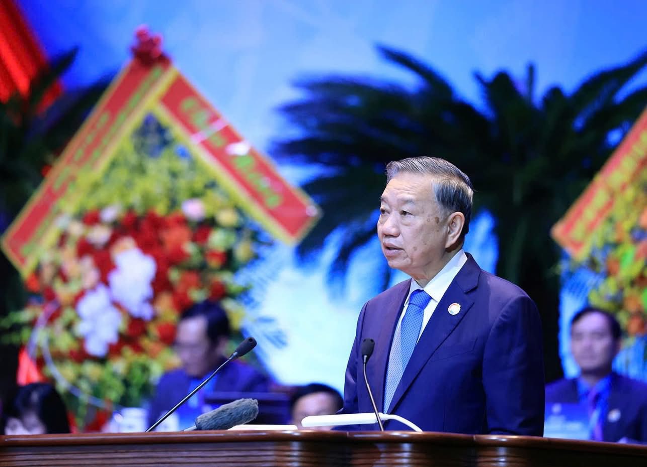 Đoàn Đại biểu tỉnh Phú Thọ tham dự phiên trọng thể của Đại hội XIV Công đoàn Việt Nam, nhiệm kỳ 2026-2031 tại Trung tâm Hội nghị Quốc gia