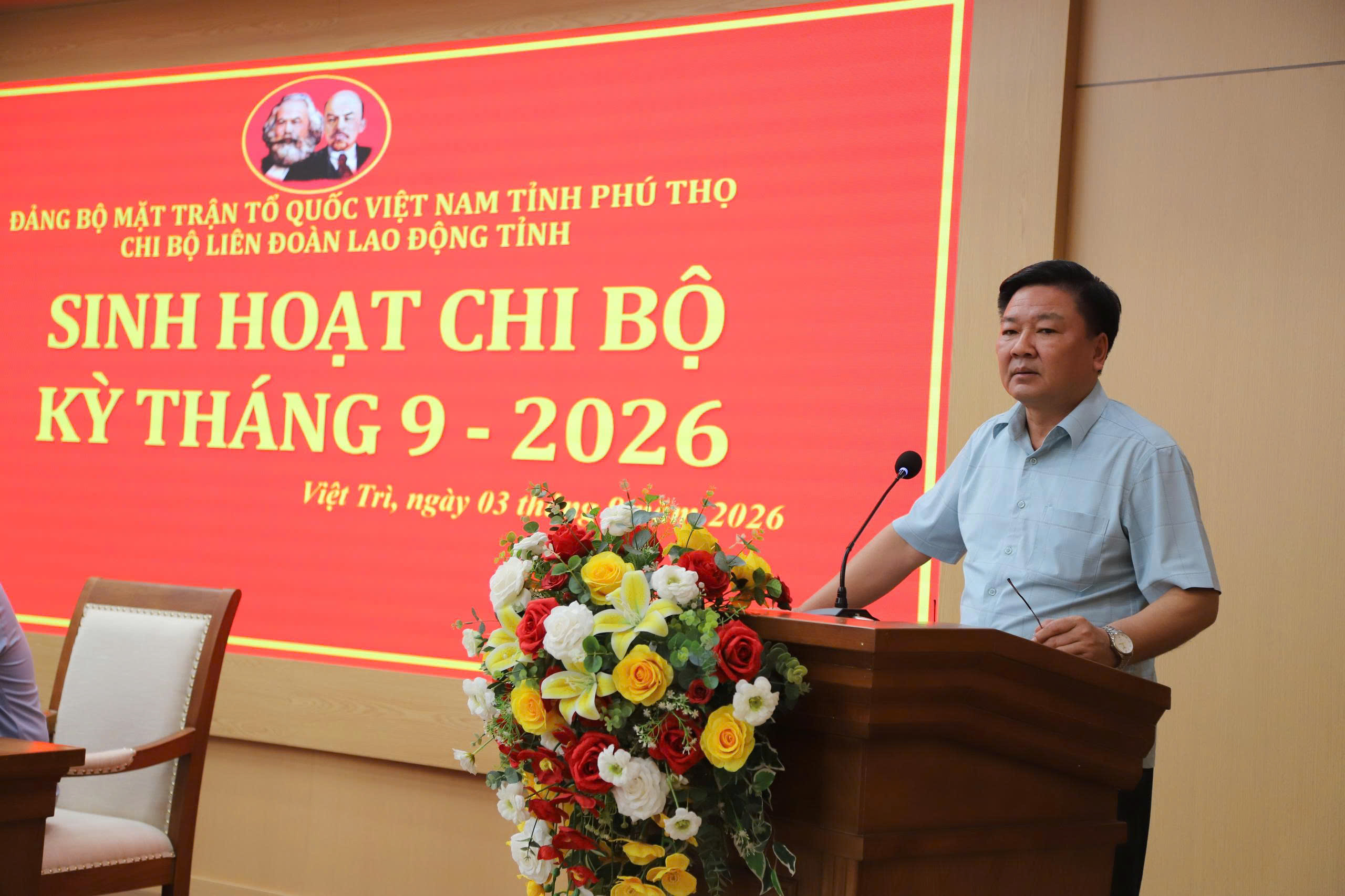 CHI BỘ LIÊN ĐOÀN LAO ĐỘNG TỈNH PHÚ THỌ TỔ CHỨC SINH HOẠT KỲ THÁNG 9
