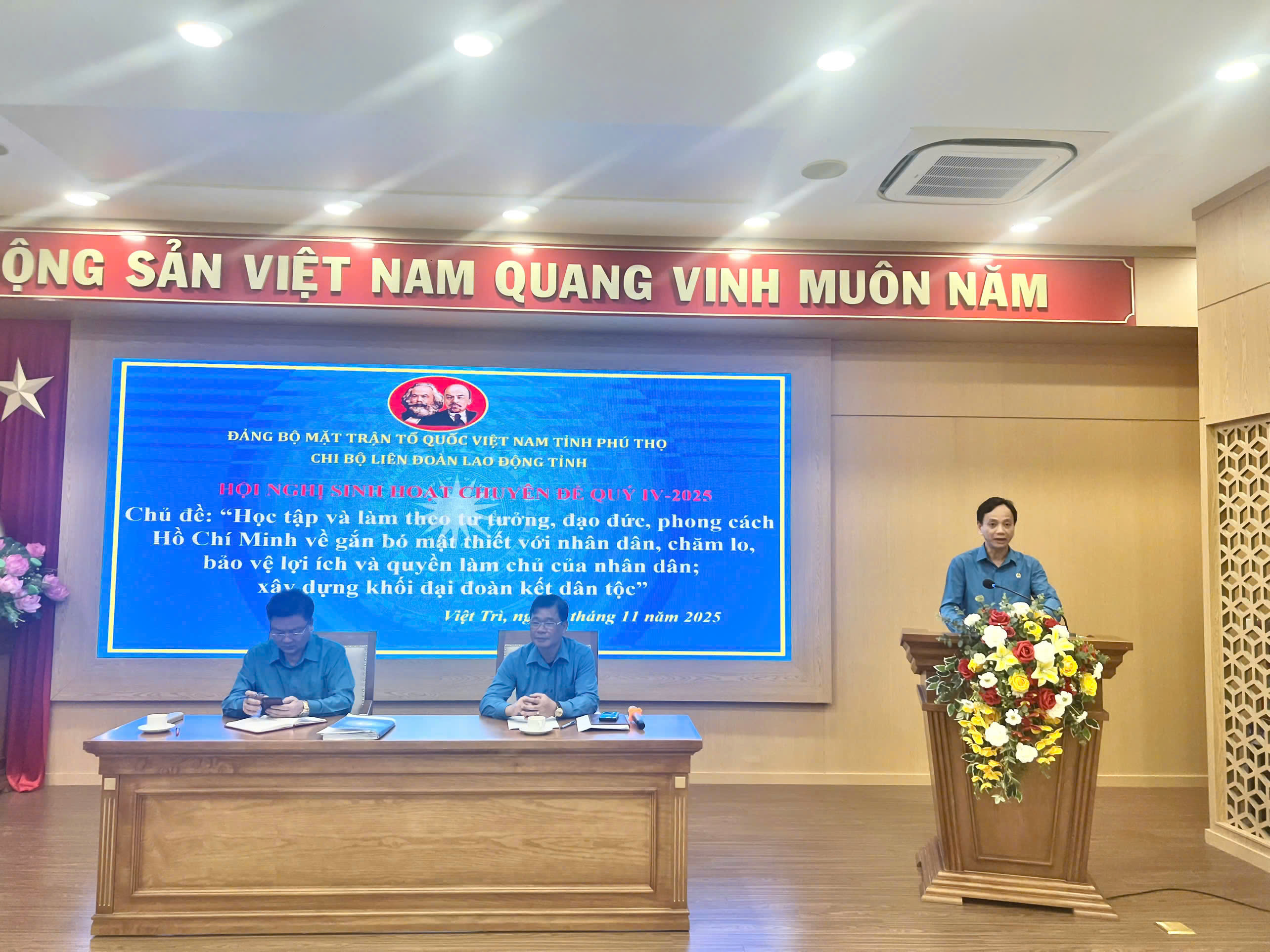 CHI BỘ LIÊN ĐOÀN LAO ĐỘNG (LĐLĐ) TỈNH PHÚ THỌ TỔ CHỨC SINH HOẠT SINH HOẠT CHUYÊN ĐỀ QUÝ IV NĂM 2025