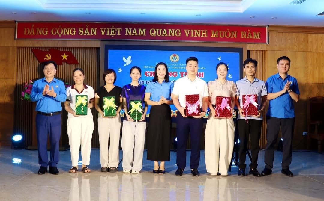 CHƯƠNG TRÌNH TUYÊN TRUYỀN, PHỔ BIẾN GIÁO DỤC PHÁP LUẬT VÀ GIAO LƯU VĂN NGHỆ TRONG ĐOÀN VIÊN, CNLĐ NĂM 2026