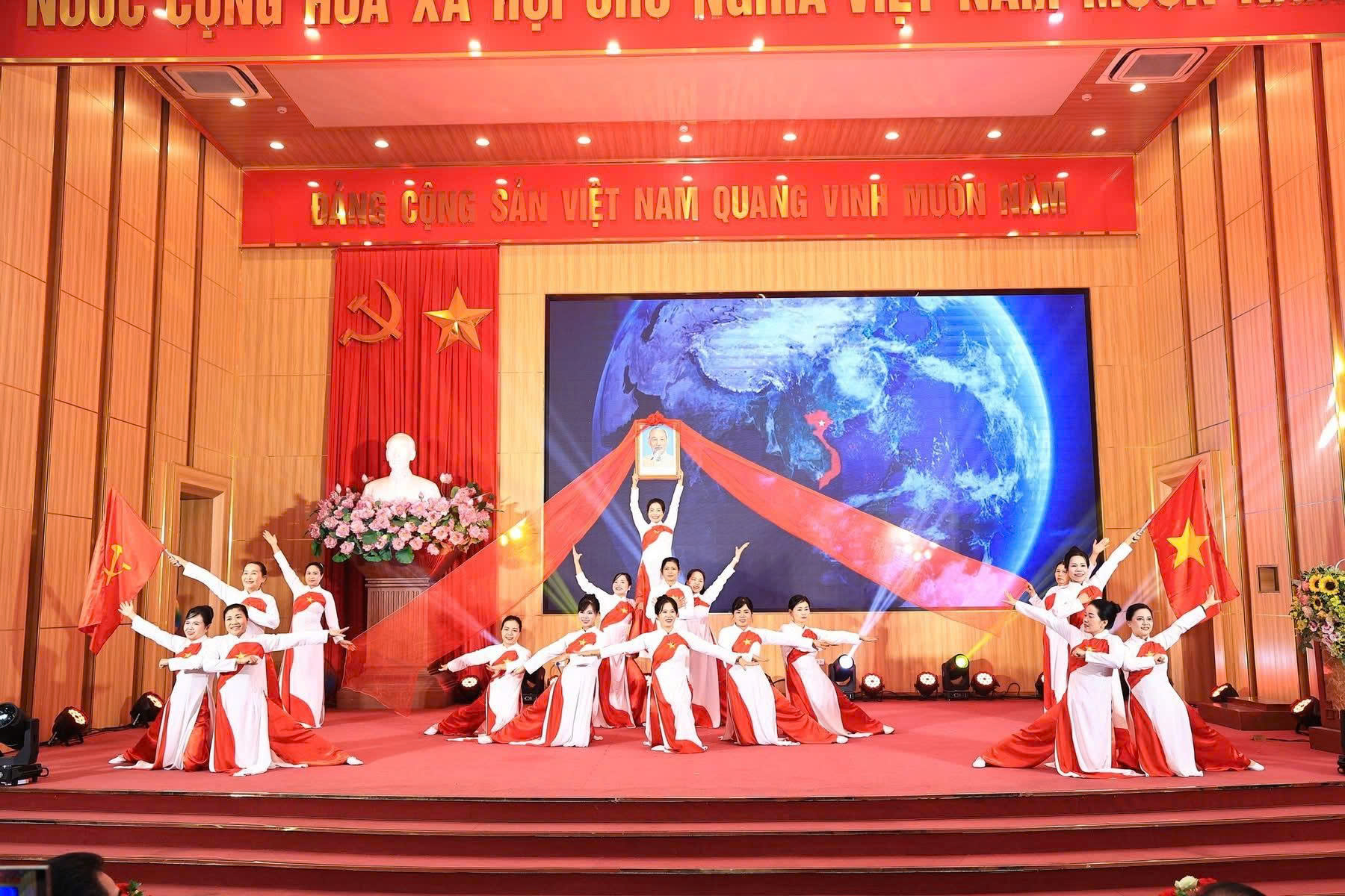 Liên hoan “Dân vũ thể thao”, chào mừng kỷ niệm 96 năm Ngày thành lập Hội Liên hiệp Phụ nữ Việt Nam (20/10/1930 – 20/10/2026) và Ngày Phụ nữ Việt Nam 20/10
