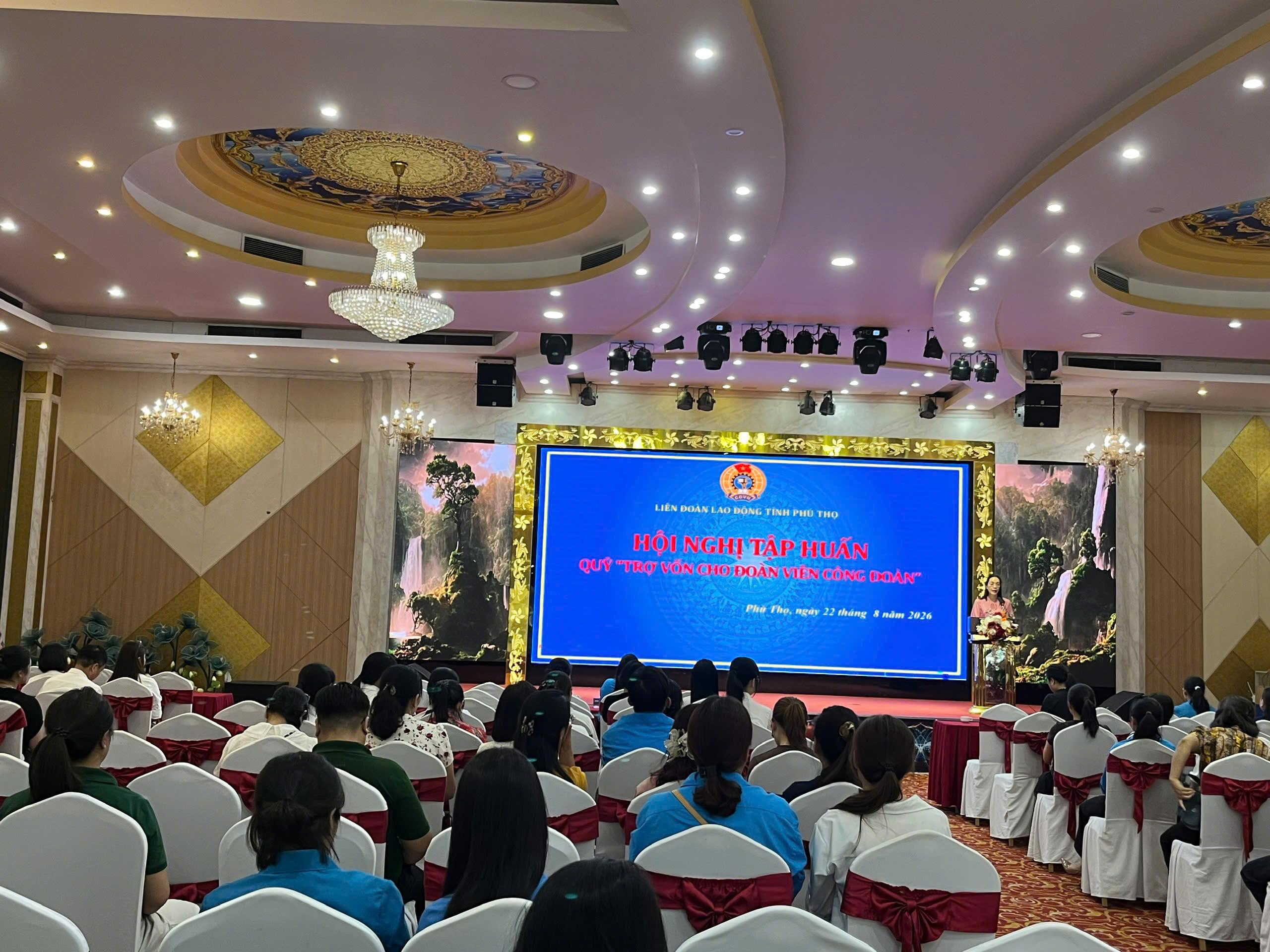 Hội nghị tập huấn tuyên truyền Quỹ “Trợ vốn cho đoàn viên công đoàn” của LĐLĐ tỉnh