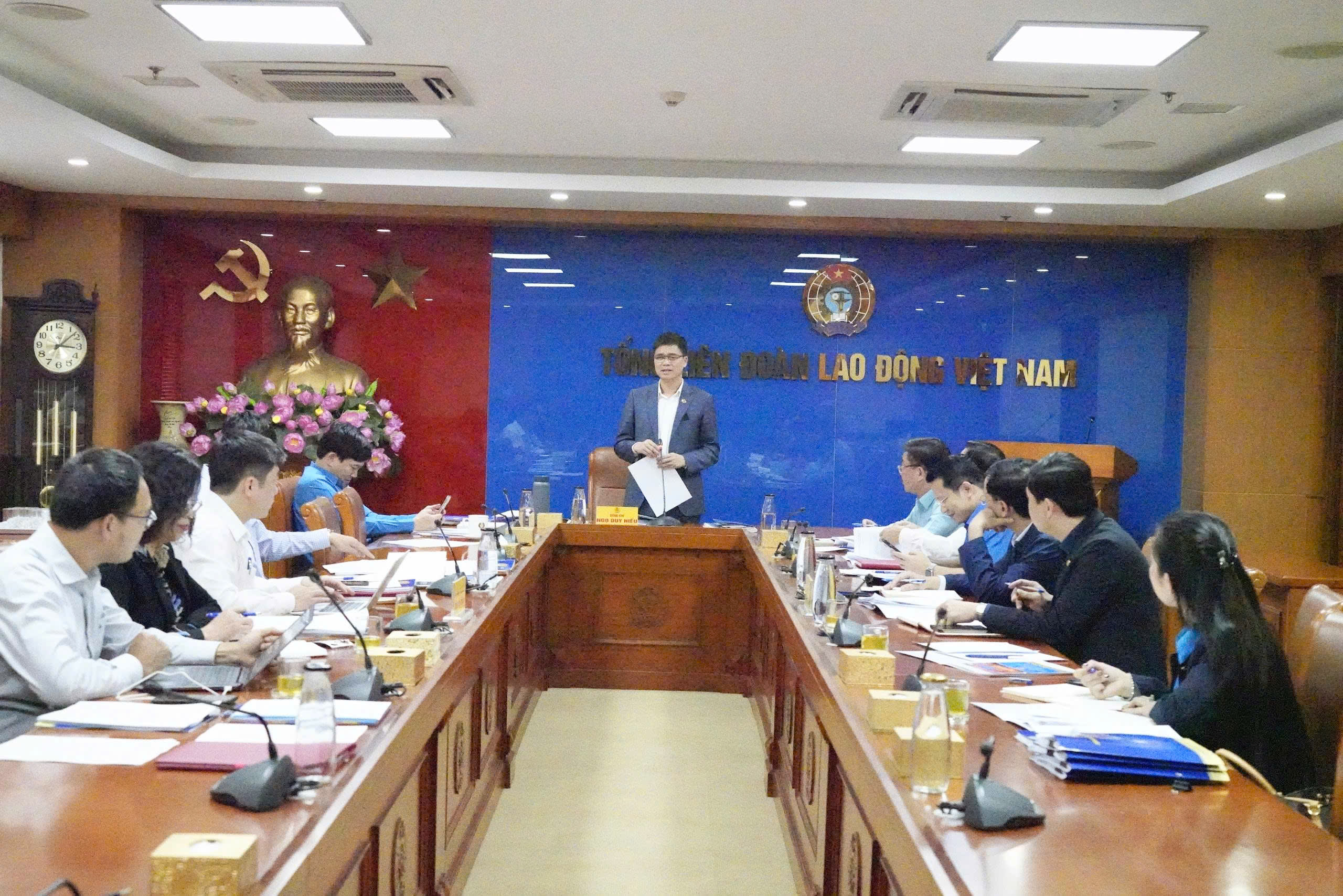 TỔNG LIÊN ĐOÀN LAO ĐỘNG VIỆT NAM DUYỆT CÔNG TÁC CHUẨN BỊ ĐẠI HỘI CÔNG ĐOÀN TỈNH PHÚ THỌ LẦN THỨ I, NHIỆM KỲ 2025 - 2030